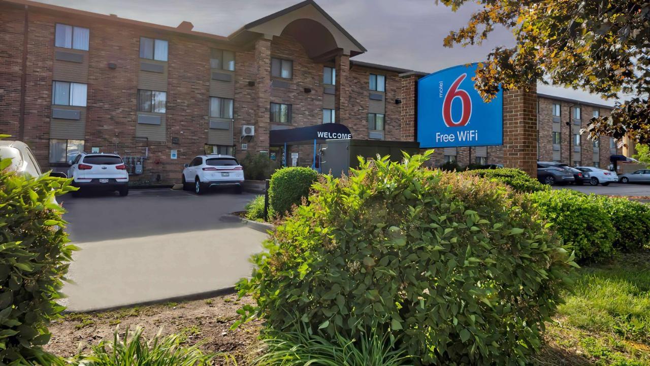 Motel 6-Milwaukee, Wi - Glendale Εξωτερικό φωτογραφία