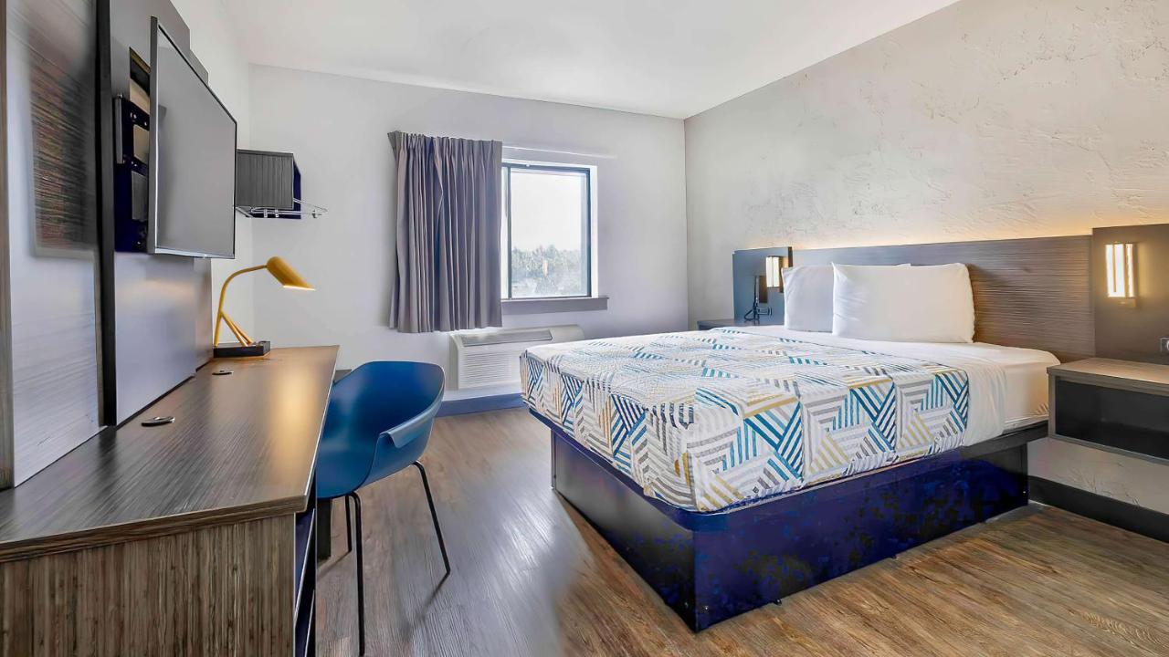 Motel 6-Milwaukee, Wi - Glendale Εξωτερικό φωτογραφία