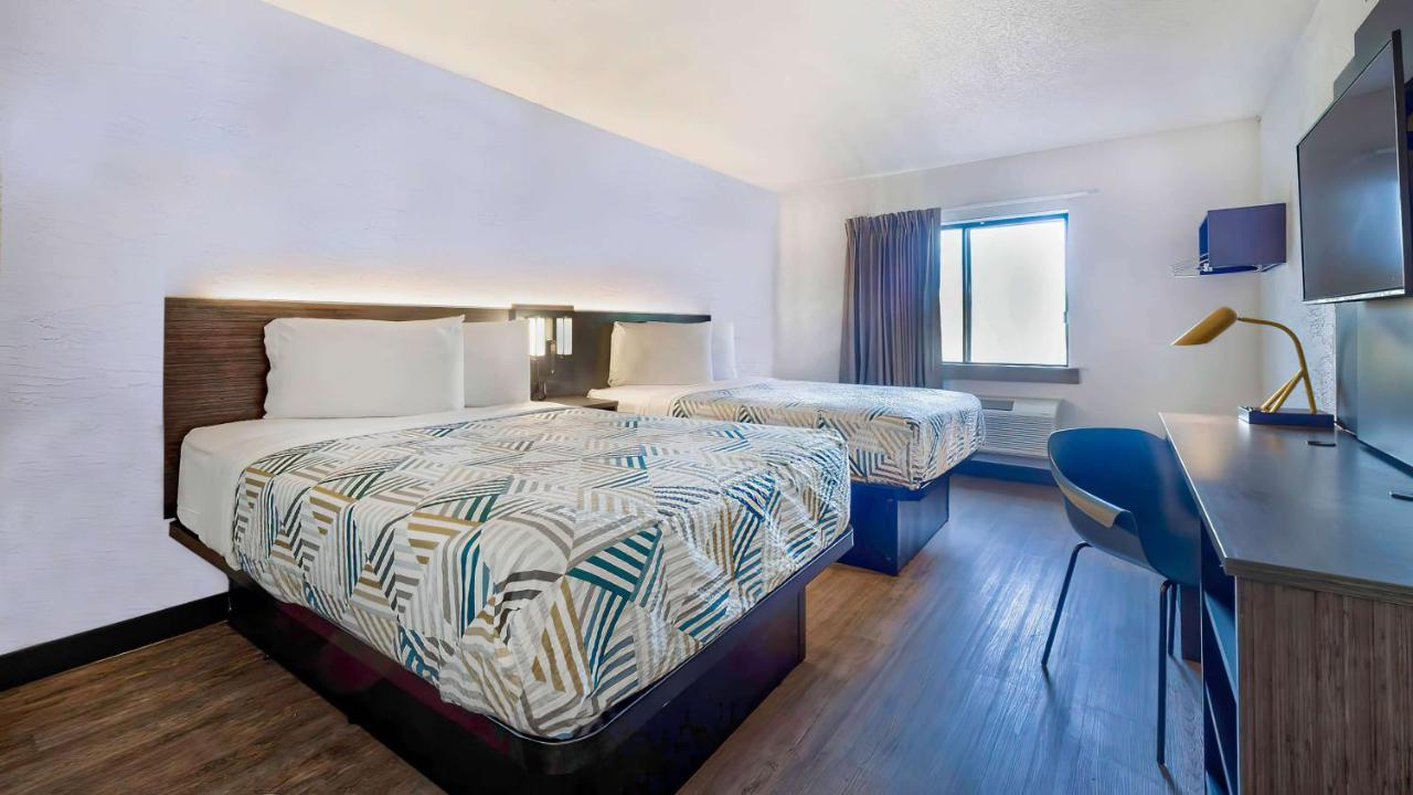 Motel 6-Milwaukee, Wi - Glendale Εξωτερικό φωτογραφία