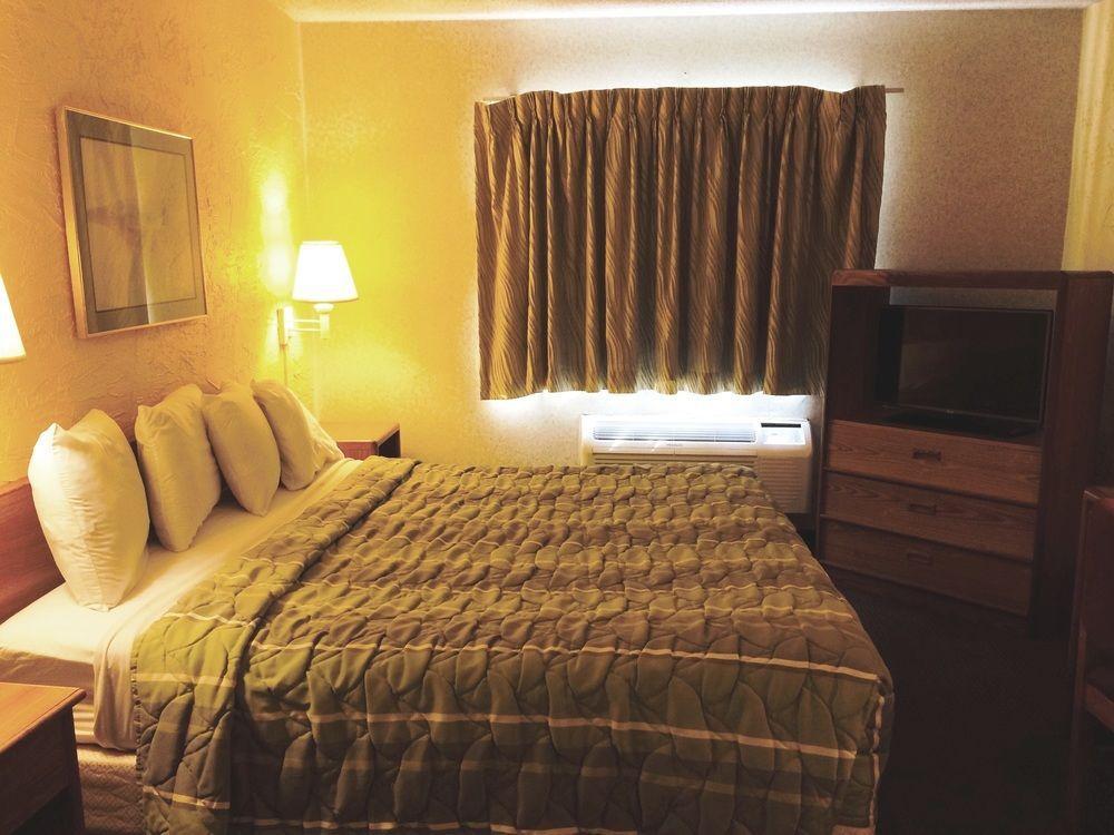 Motel 6-Milwaukee, Wi - Glendale Εξωτερικό φωτογραφία